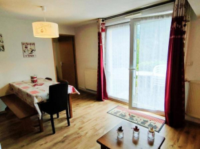 Appartement T2bis à Cauterets, 6 pers, piscine, à 250m des télécabines, parking privé - FR-1-234-182